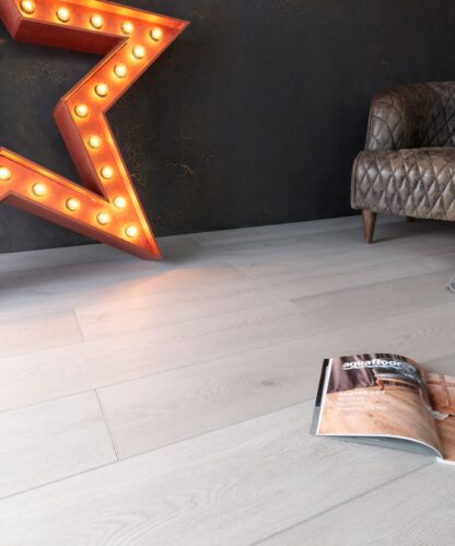 Виниловый ламинат Аквафлор / Aquafloor Realwood XXL AF8021XXL