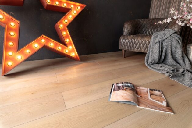 Виниловый ламинат Аквафлор / Aquafloor Realwood XXL AF8025XXL
